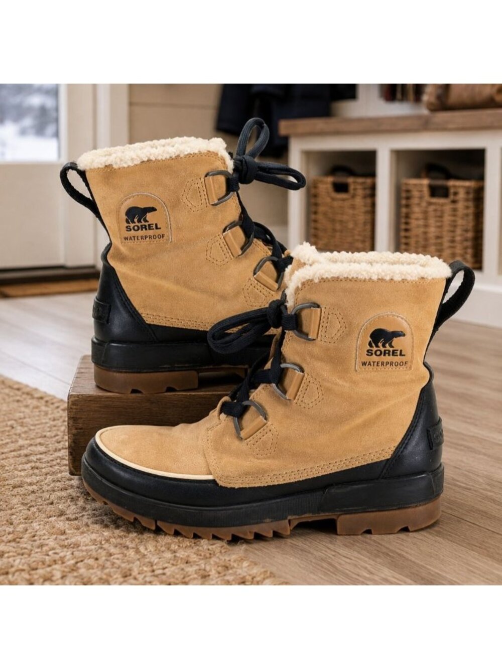 Sorel Tivoli IV Women's Size 9.5 Waterproof Boots Snow Rain Tan Black NL3425-373